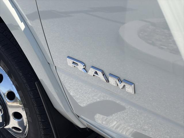 2023 Ram 3500 Limited Longhorn Crew Cab 4x4 8' Box
