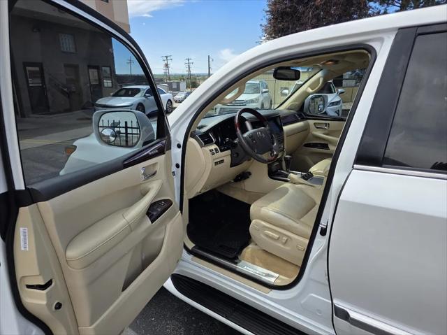 2013 Lexus LX 570 Unknown