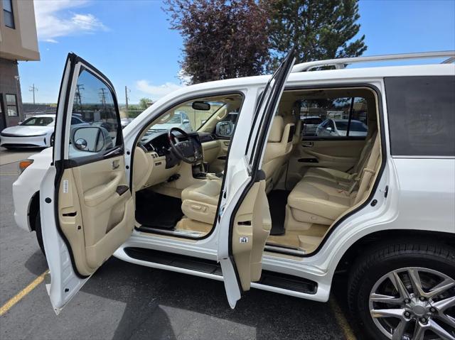 2013 Lexus LX 570 Unknown