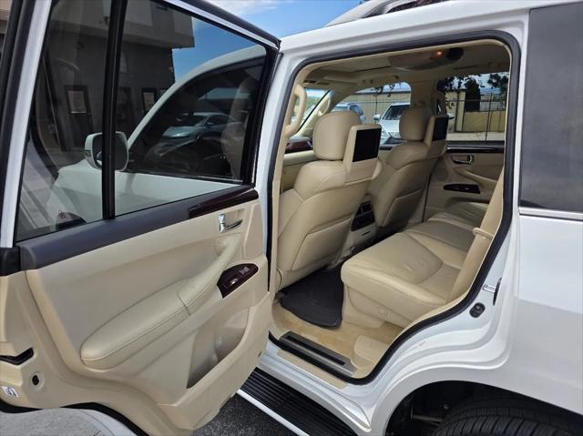 2013 Lexus LX 570 Unknown