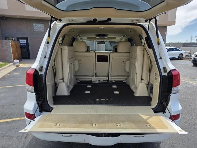 2013 Lexus LX 570 Unknown