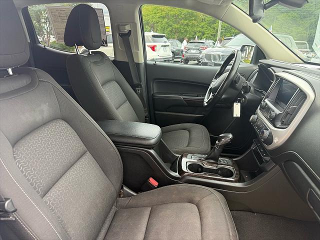2022 GMC Canyon 4WD Crew Cab Short Box Elevation