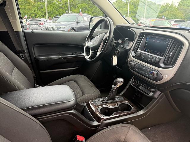 2022 GMC Canyon 4WD Crew Cab Short Box Elevation