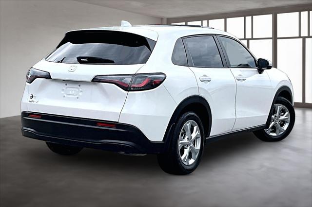 2025 Honda HR-V 2WD LX