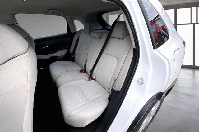 2025 Honda HR-V 2WD LX