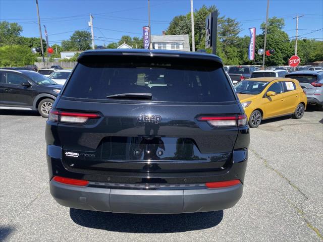 2023 Jeep Grand Cherokee L Limited 4x4