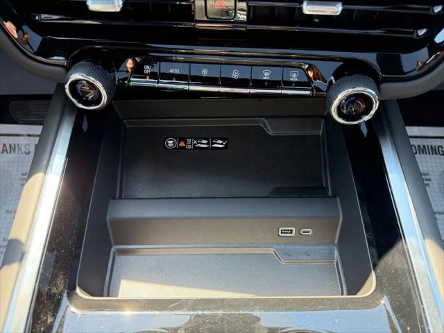2026 Chevrolet Tahoe 4WD RST