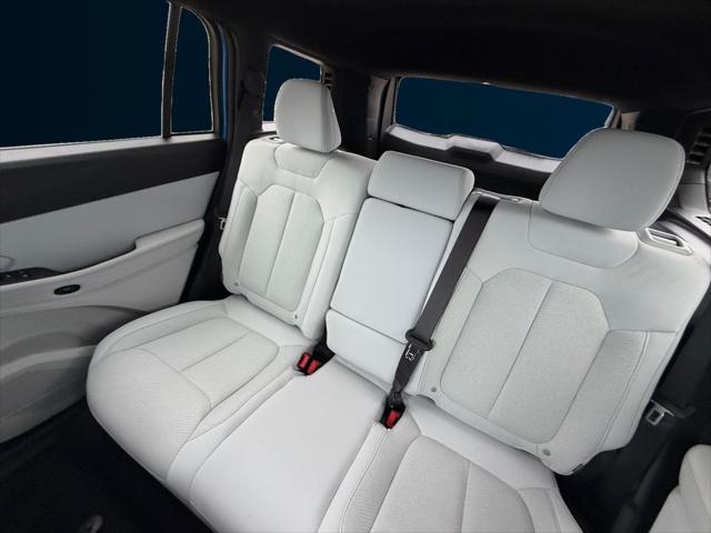 2026 Jeep Cherokee Laredo 4x4