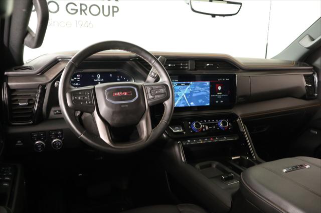 2024 GMC Sierra 2500HD 4WD Crew Cab Standard Bed AT4