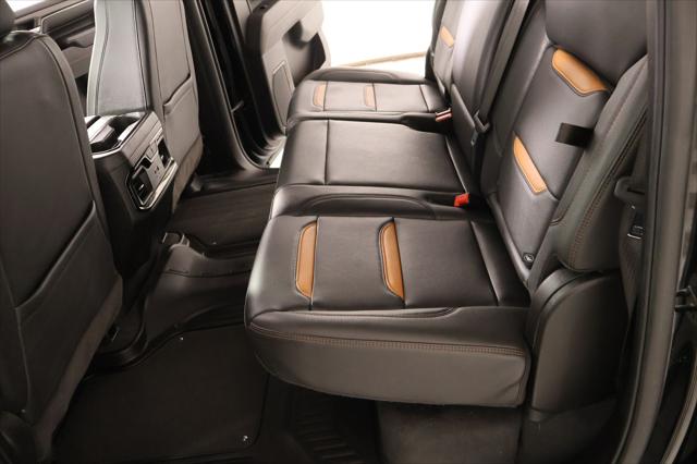 2024 GMC Sierra 2500HD 4WD Crew Cab Standard Bed AT4