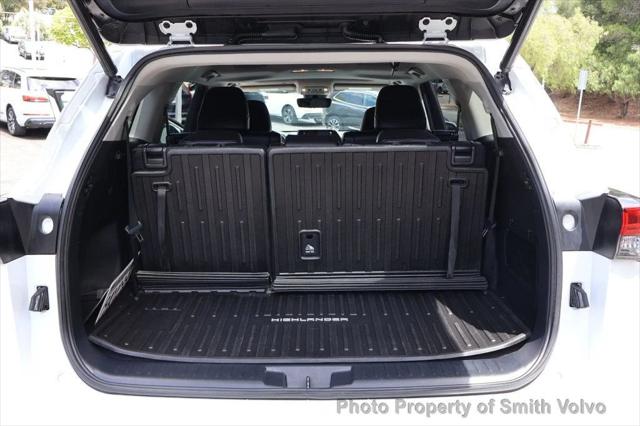 2022 Toyota Highlander Hybrid XLE