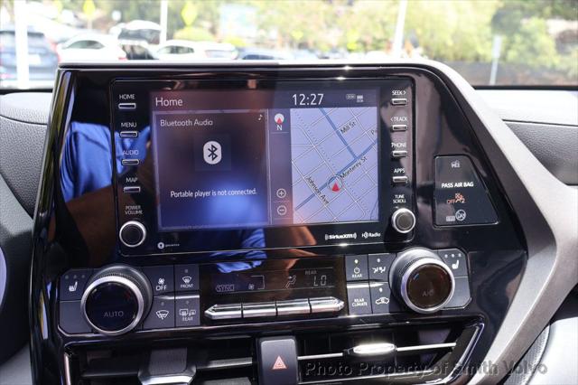 2022 Toyota Highlander Hybrid XLE