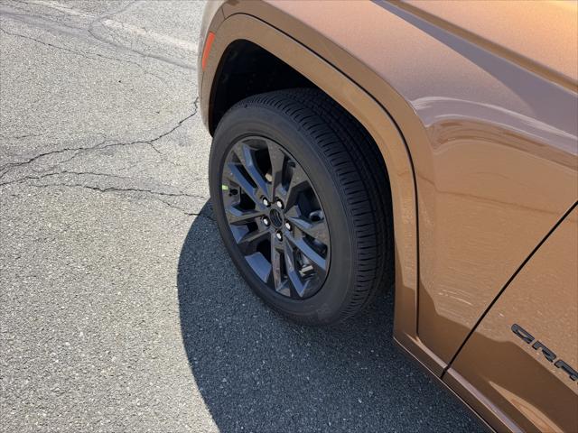 2026 Jeep Grand Cherokee Limited Reserve