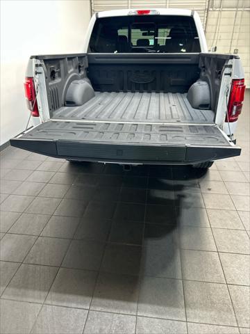2016 Ford F-150 Lariat 4WD SuperCrew 145