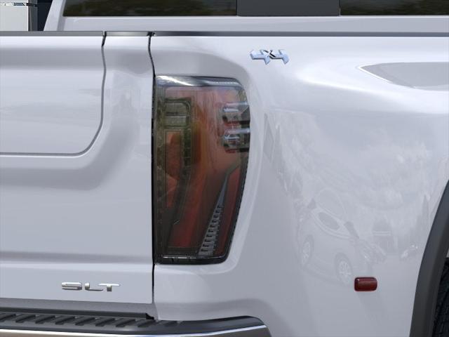 2026 GMC Sierra 3500HD Crew Cab, Long Bed, SLT Dual Rear Wheel, 4WD