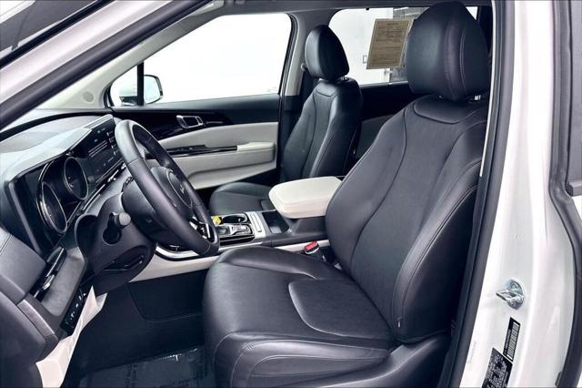 2024 Kia Carnival MPV EX
