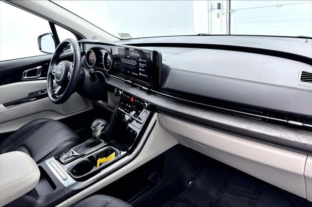 2024 Kia Carnival MPV EX