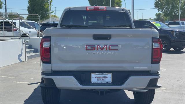 2026 GMC Canyon Elevation, RWD