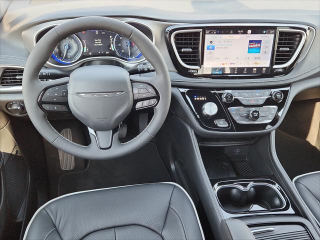 2027 Chrysler Pacifica Limited