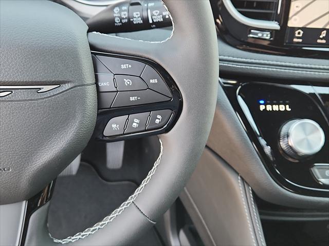 2027 Chrysler Pacifica Limited