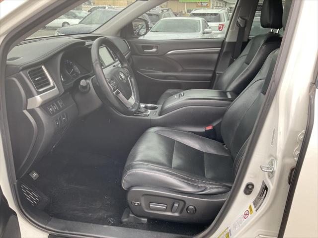 2017 Toyota Highlander Limited