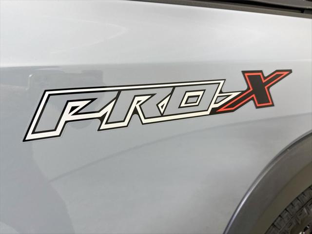 2024 Nissan Frontier Crew Cab PRO-X 4x2