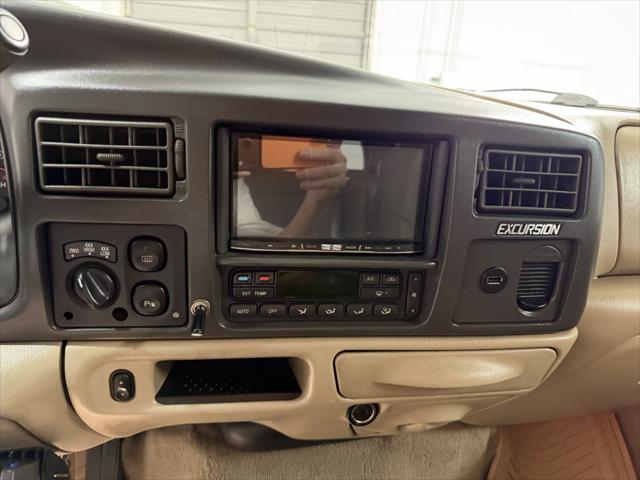 2005 Ford Excursion Limited
