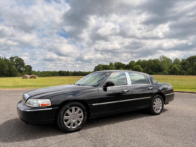 2007 Lincoln Town Car Designer Series