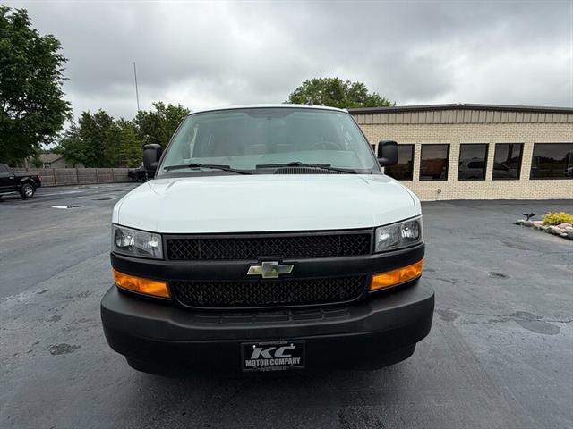 2018 Chevrolet Express LS