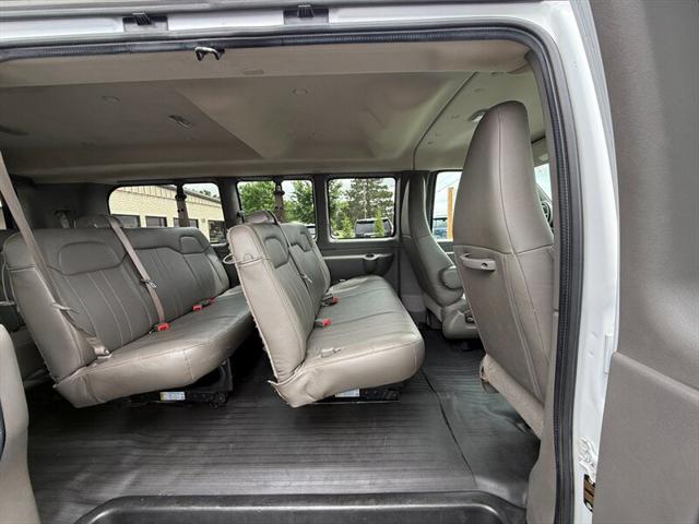 2018 Chevrolet Express LS