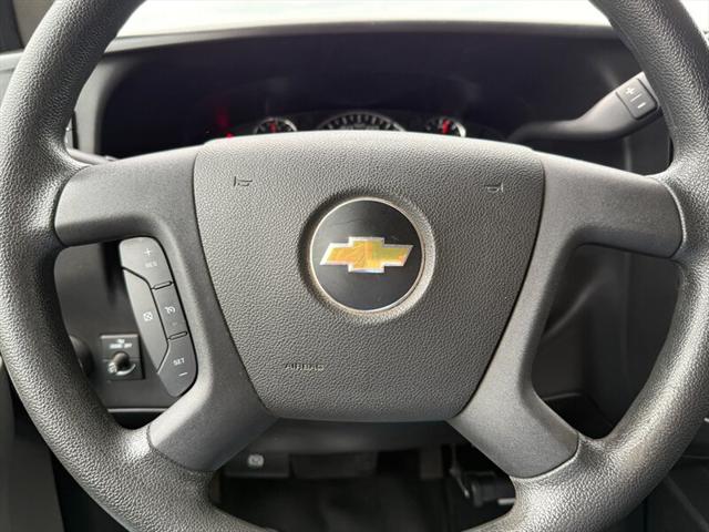 2018 Chevrolet Express LS
