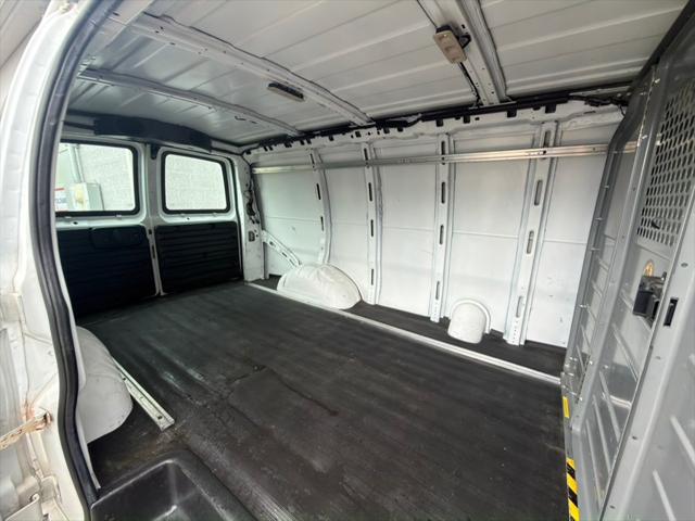 2018 GMC Savana 2500 Work Van
