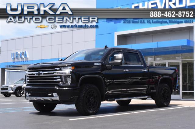 2022 Chevrolet Silverado 2500HD 4WD Crew Cab Standard Bed High Country for sale in Ludington, MI