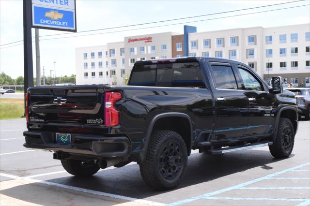 2022 Chevrolet Silverado 2500HD 4WD Crew Cab Standard Bed High Country