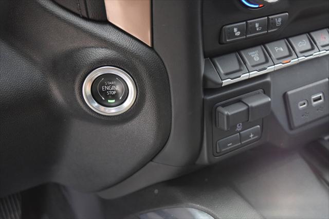 2022 Chevrolet Silverado 2500HD 4WD Crew Cab Standard Bed High Country
