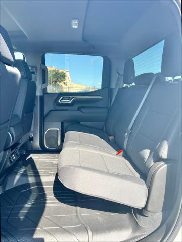 2026 Chevrolet Silverado 1500 4WD Crew Cab Short Bed RST