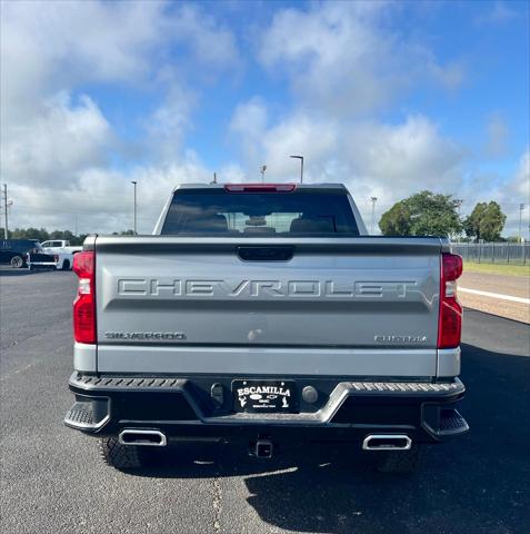 2026 Chevrolet Silverado 1500 4WD Crew Cab Short Bed Custom Trail Boss