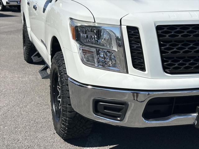 2019 Nissan Titan SV