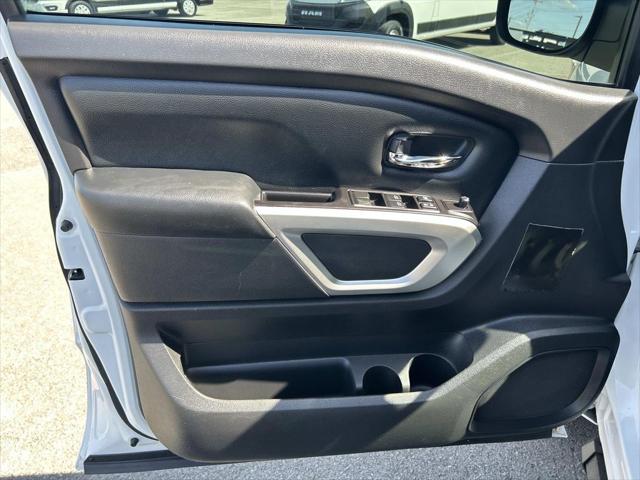 2019 Nissan Titan SV