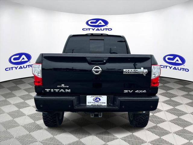 2021 Nissan Titan Crew Cab SV 4x4