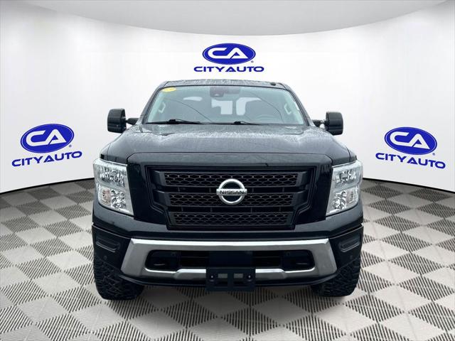 2021 Nissan Titan Crew Cab SV 4x4