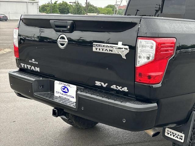 2021 Nissan Titan Crew Cab SV 4x4