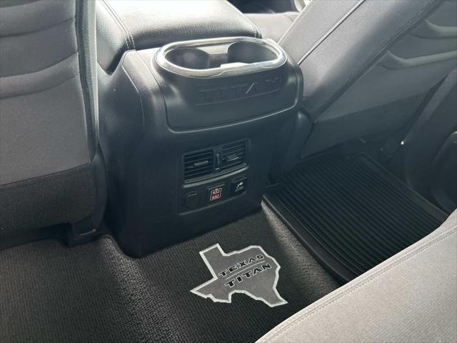 2021 Nissan Titan Crew Cab SV 4x4