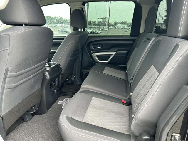 2021 Nissan Titan Crew Cab SV 4x4