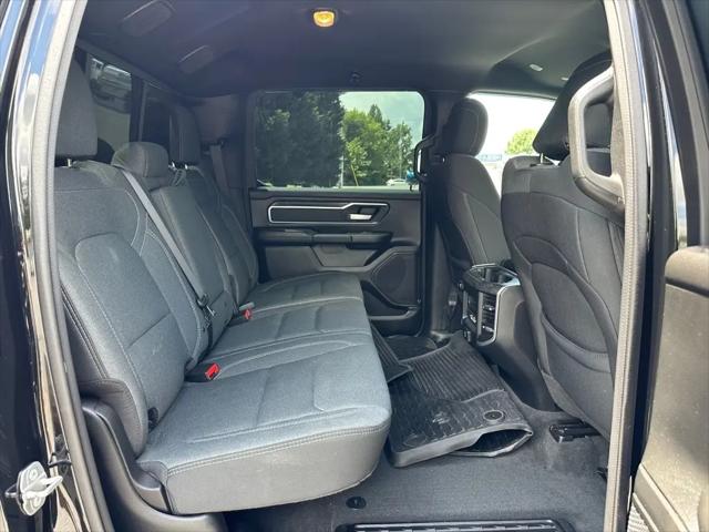 2022 Ram 1500 Big Horn Crew Cab 4x4 5'7" Box