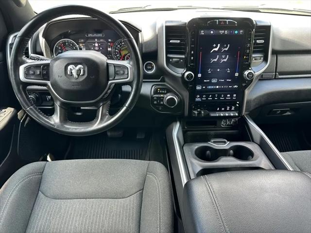 2022 Ram 1500 Big Horn Crew Cab 4x4 5'7" Box