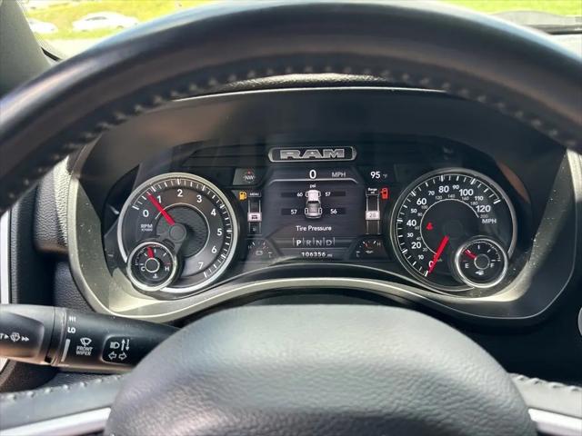 2022 Ram 1500 Big Horn Crew Cab 4x4 5'7" Box