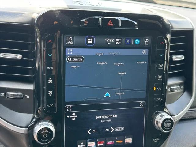 2022 Ram 1500 Big Horn Crew Cab 4x4 5'7" Box