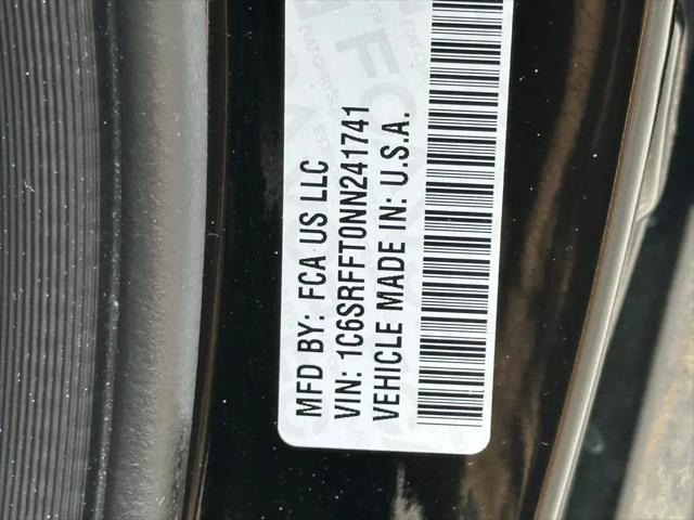 2022 Ram 1500 Big Horn Crew Cab 4x4 5'7" Box