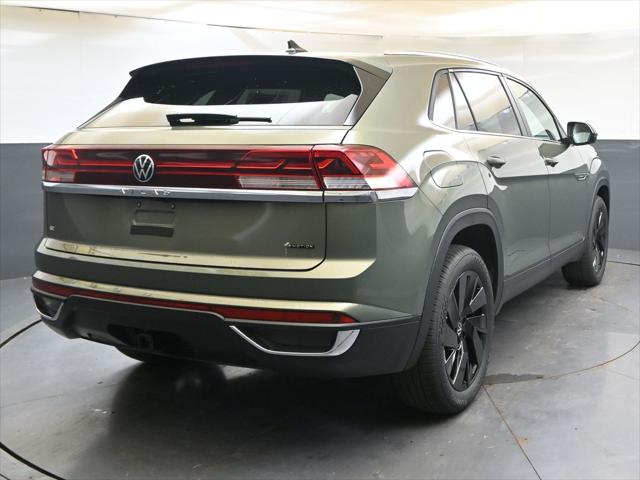 2026 Volkswagen Atlas Cross Sport SE with Technology
